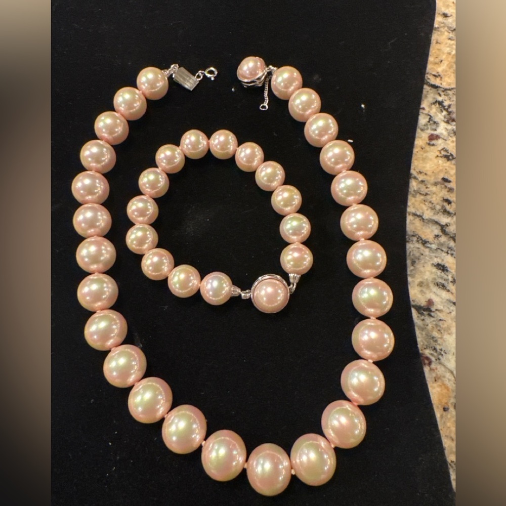Vintage Majorica Pink Pearl Necklace Bracelet Set Graduated Simulated Pearls
